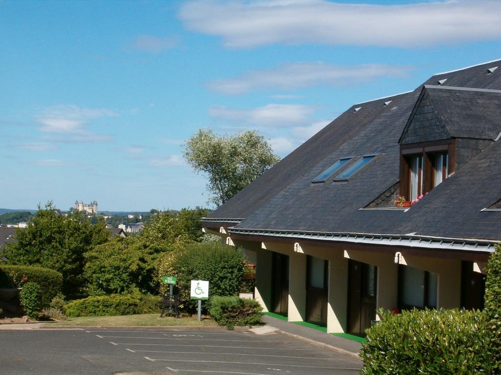 Campanile Saumur Eksteriør bilde